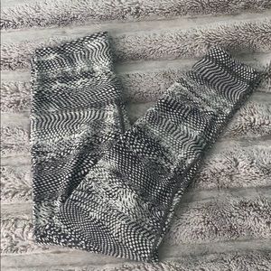 lululemon align crop size 4